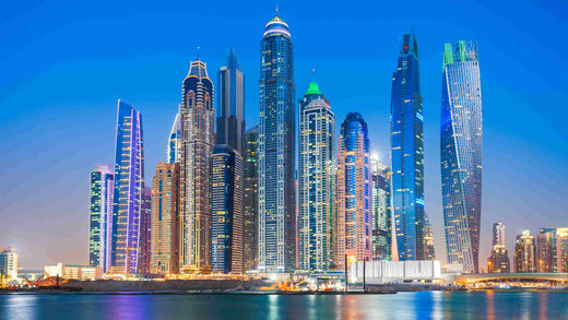 Location de voitures de luxe à Dubaï : Voyagez avec style et élégance