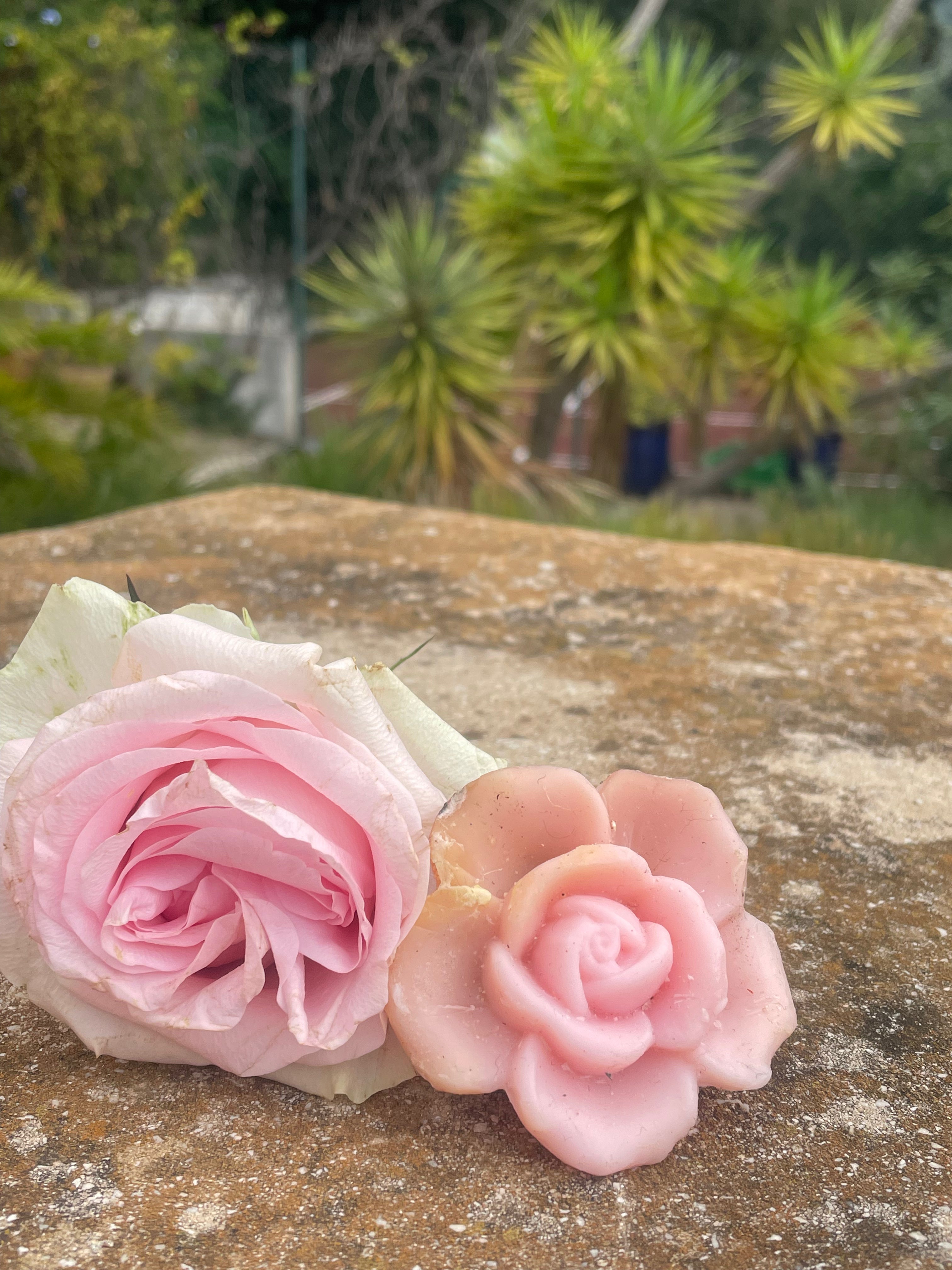 Savon en forme de rose