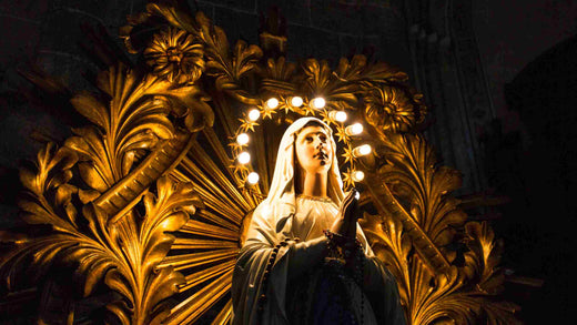 QUE SIGNIFIENT LES 12 ETOILES DE LA VIERGE MARIE